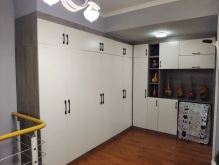 福安西城国际 装修一年 全套家具家电，拎包入住104㎡ 实际面积121平米。单价6800